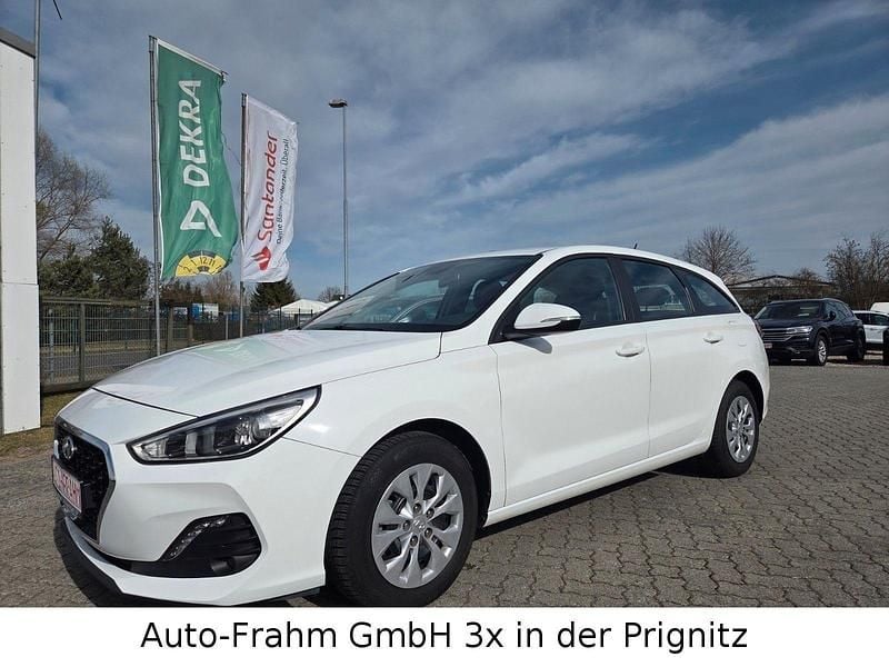Gebraucht Hyundai i30 140 PS (102 kW) 2018 Weiß Kombi