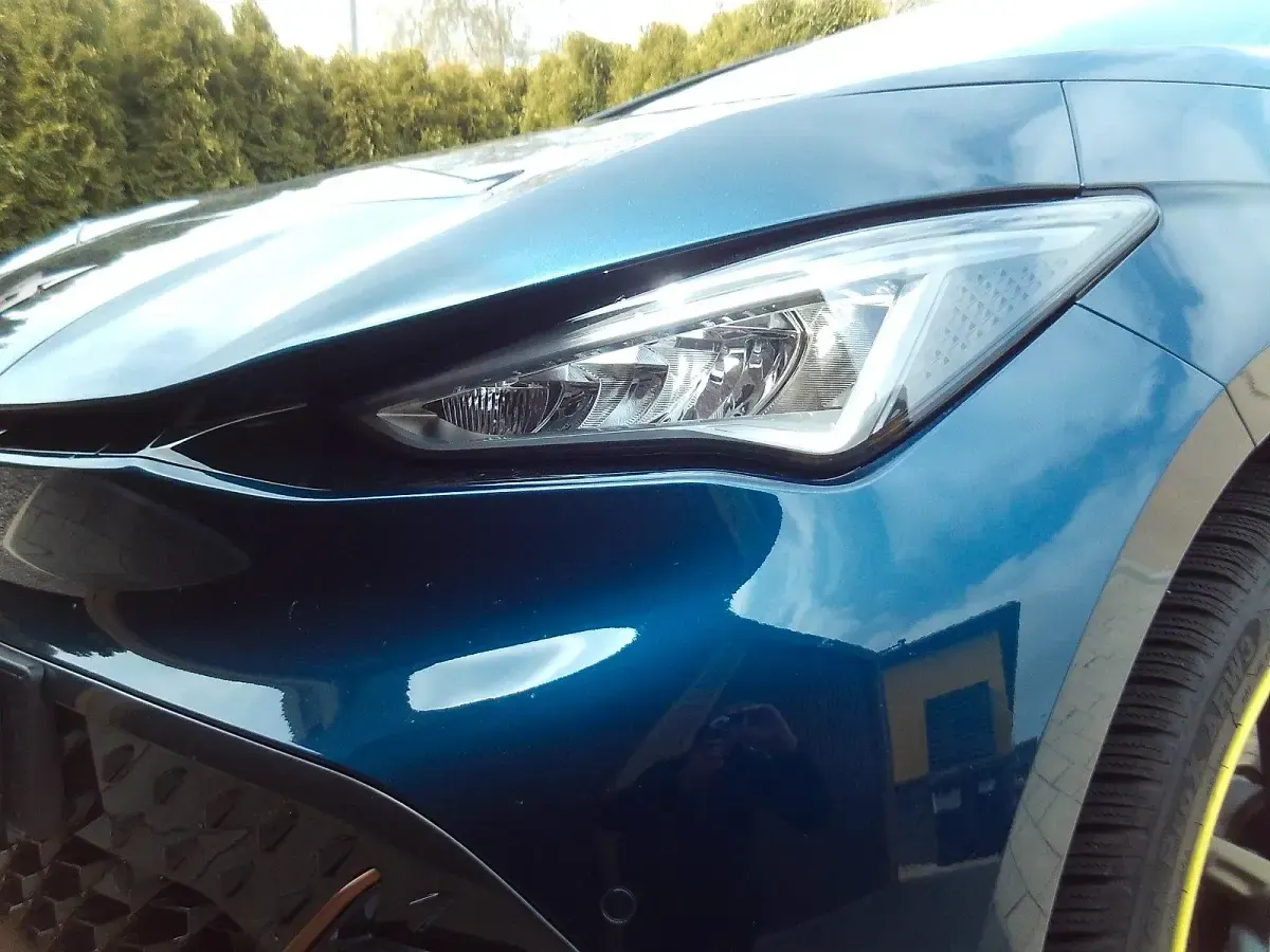 Gebraucht Cupra Born 150 kW (204 PS) 2024 Blau Kleinwagen
