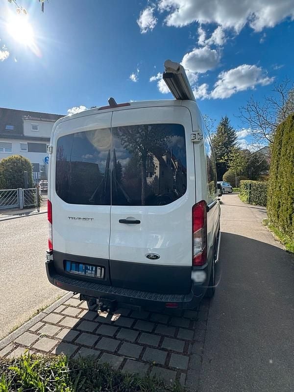 Second-hand Ford Transit 170 CP (125 kW) 2018 Alb Monovolum