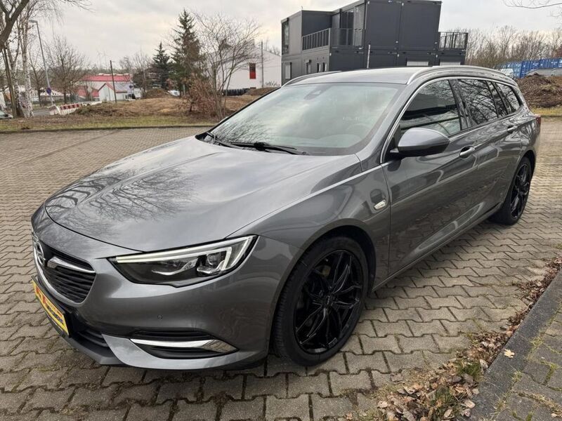 Grau Gebraucht 2020 Opel Insignia Business Innovation Kombi | 19.950 € (Teuer) - Bild 1/4