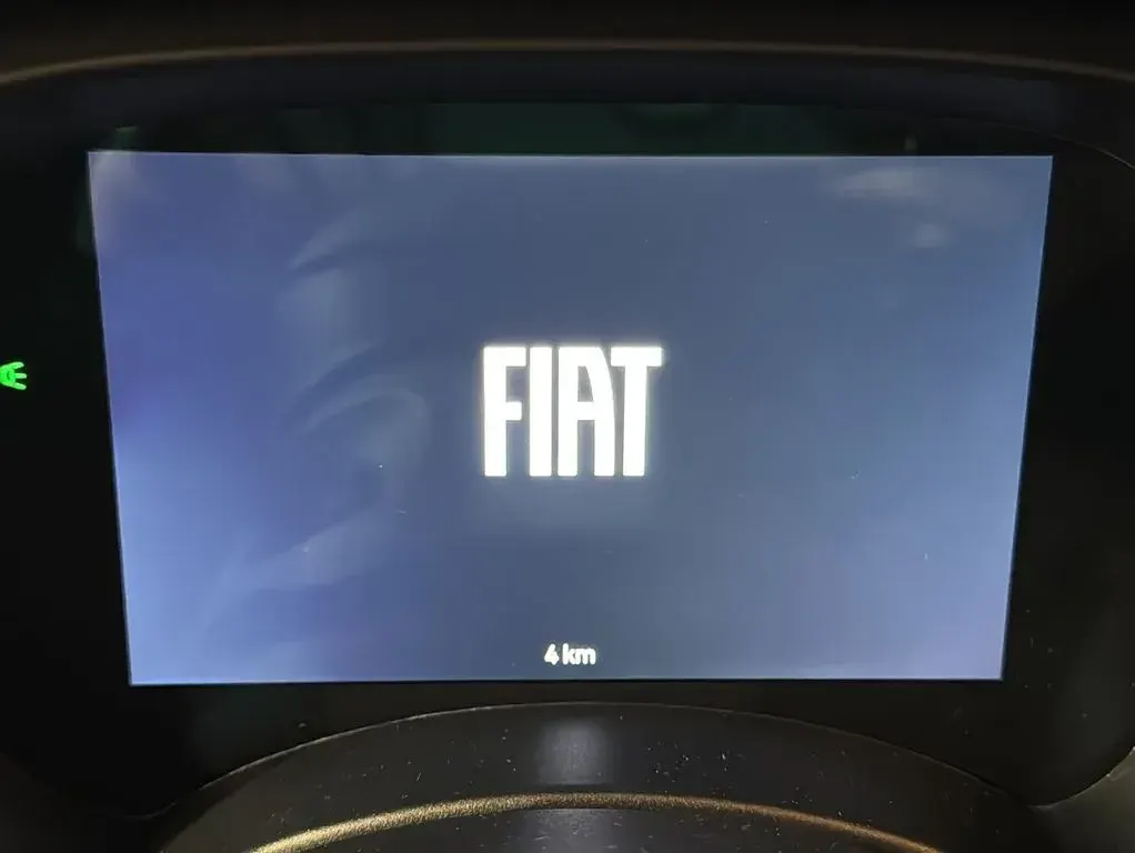 Usata Fiat Panda 69 CV (50 kW) 2024 Nero Utilitaria