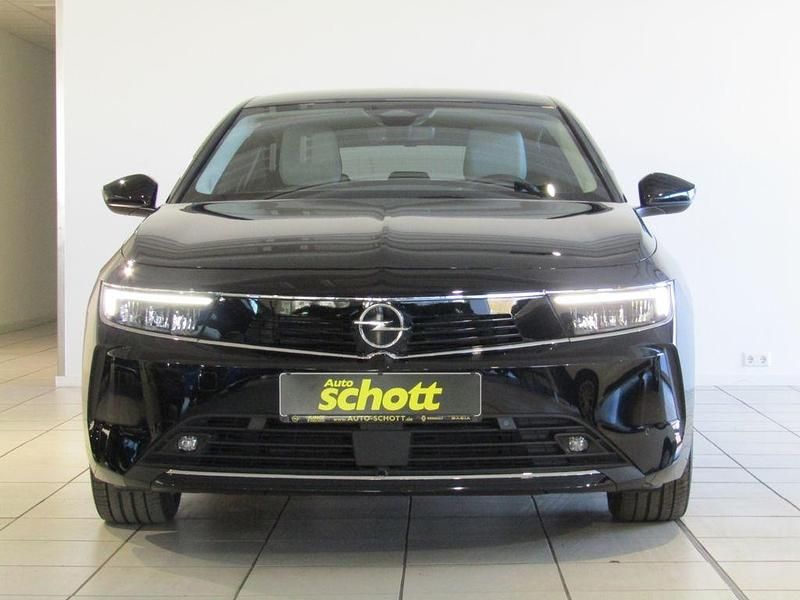 Gebraucht Opel Astra Elegance 131 PS (96 kW) 2022 Schwarz Kleinwagen