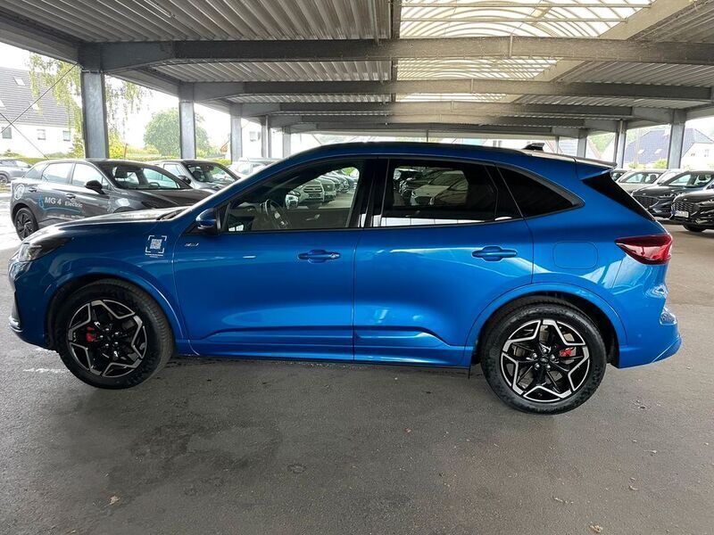 Gebraucht Ford Kuga ST-Line X 152 PS (111 kW) 2024 Blau SUV