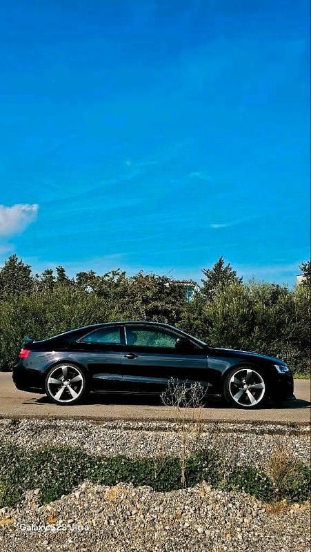 Second-hand Audi RS5 Comfort 450 CP (330 kW) 2012 Negru Coupe