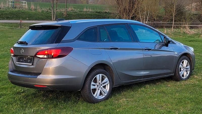 Usata Opel Astra Active 105 CV (77 kW) 2016 Station wagon