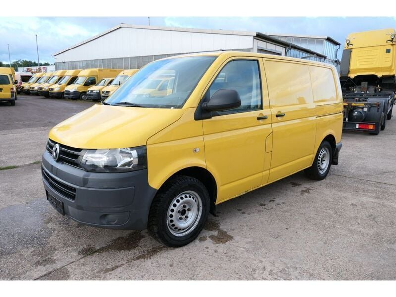 Gebraucht VW T5 84 PS (61 kW) 2011 Ginstergelb r1032 Van