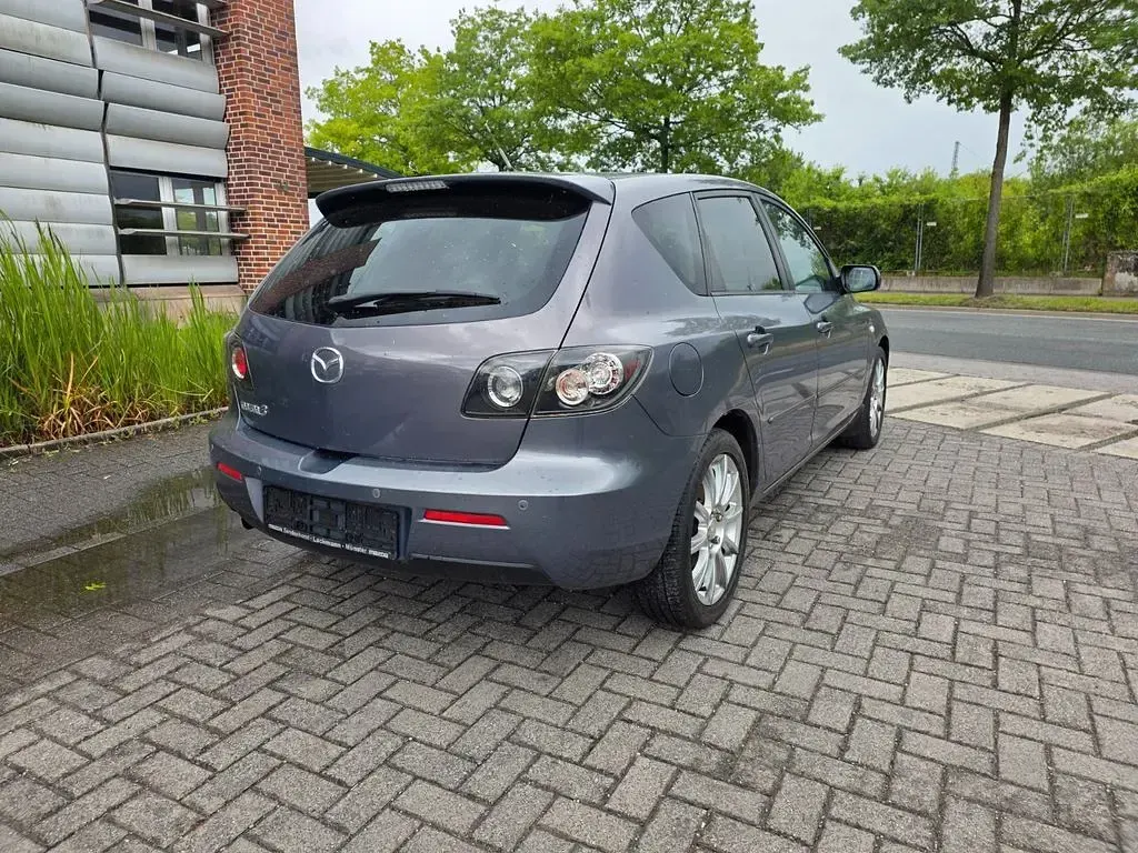 Gebraucht Mazda 3 Active Plus 105 PS (77 kW) 2009 Grau Limousine
