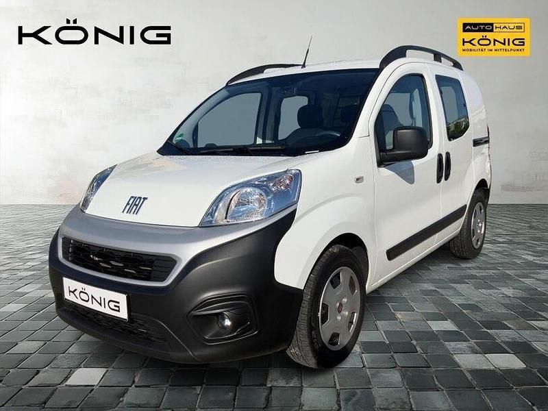 Weiß Gebraucht 2023 Fiat Fiorino S Van / Kleinbus | 13.800 € (Fairer Preis) - Bild 1/4