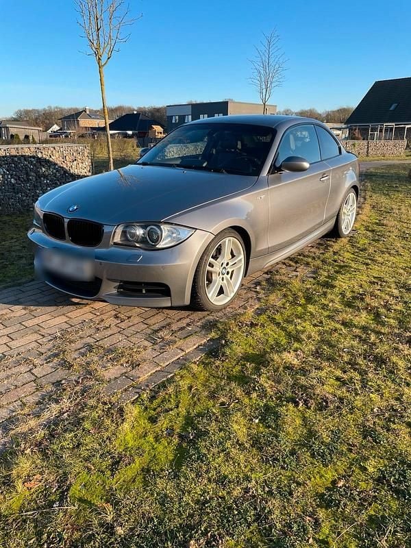 Gebraucht BMW 135 Coupé M Sport 306 PS (225 kW) 2008 Grau Coupé