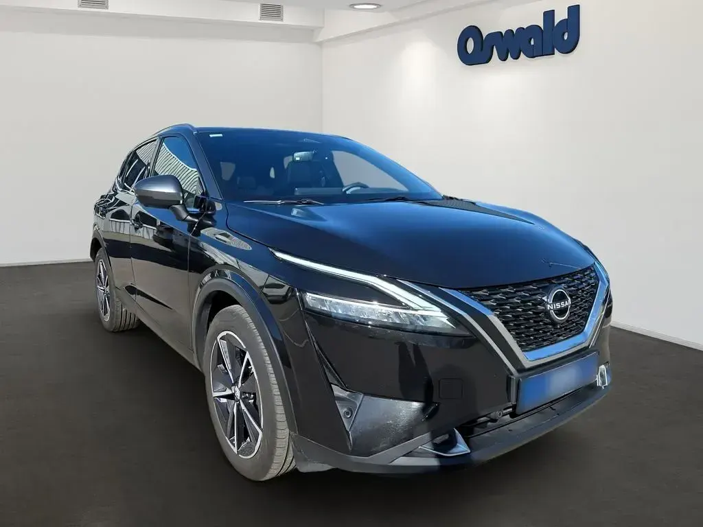 Gebraucht Nissan Qashqai Tekna 158 PS (116 kW) 2023 Schwarz SUV