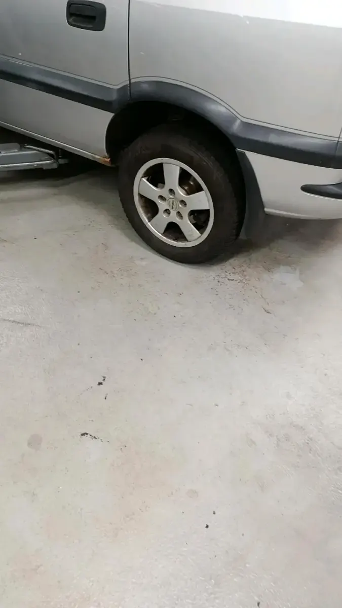 Gebraucht Opel Zafira 110 PS (80 kW) 2002 Silber Van / Kleinbus