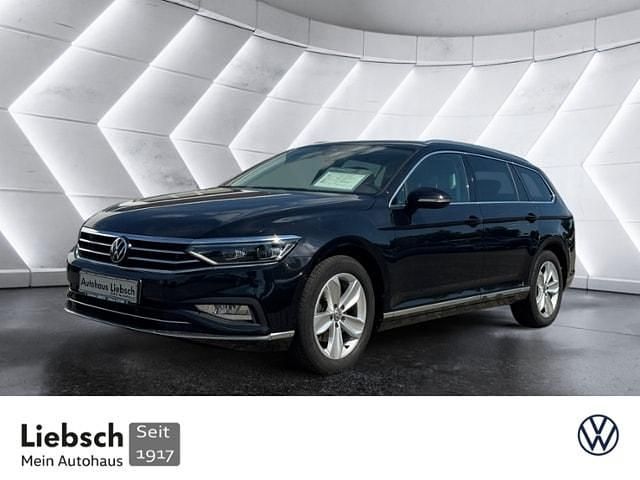 Schwarz Gebraucht 2022 VW Passat Elegance Kombi | 25.999 € (Etwas zu teuer) - Bild 1/4