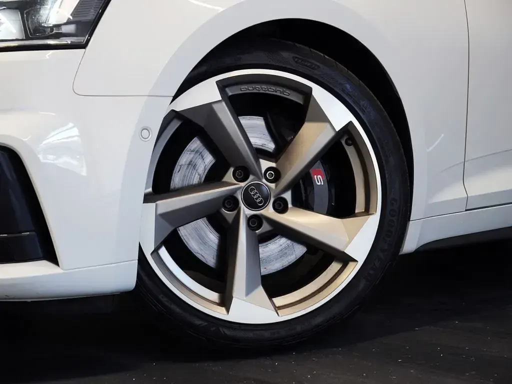 Gebraucht Audi S5 Sport 354 PS (260 kW) 2018 Weiß Coupé