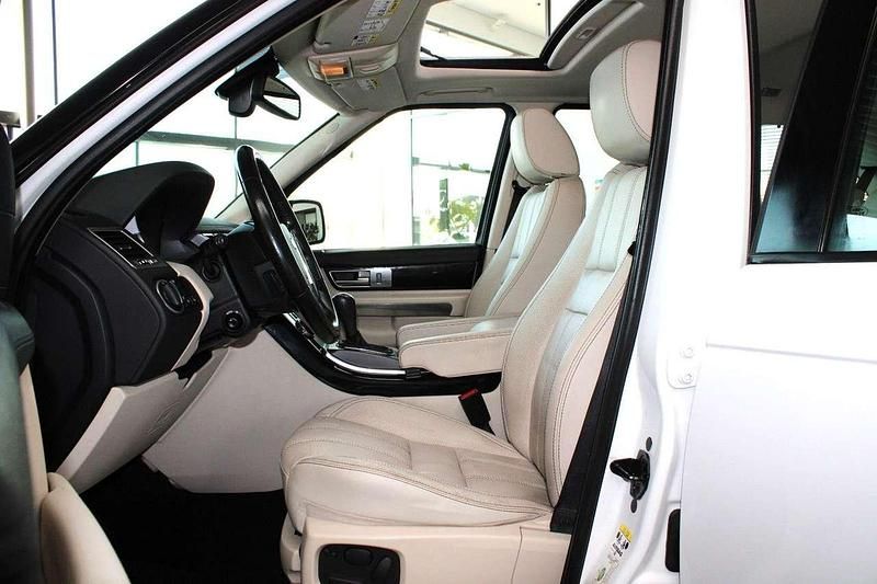 Gebraucht Land Rover Range Rover HSE 272 PS (200 kW) 2010 Weiß SUV