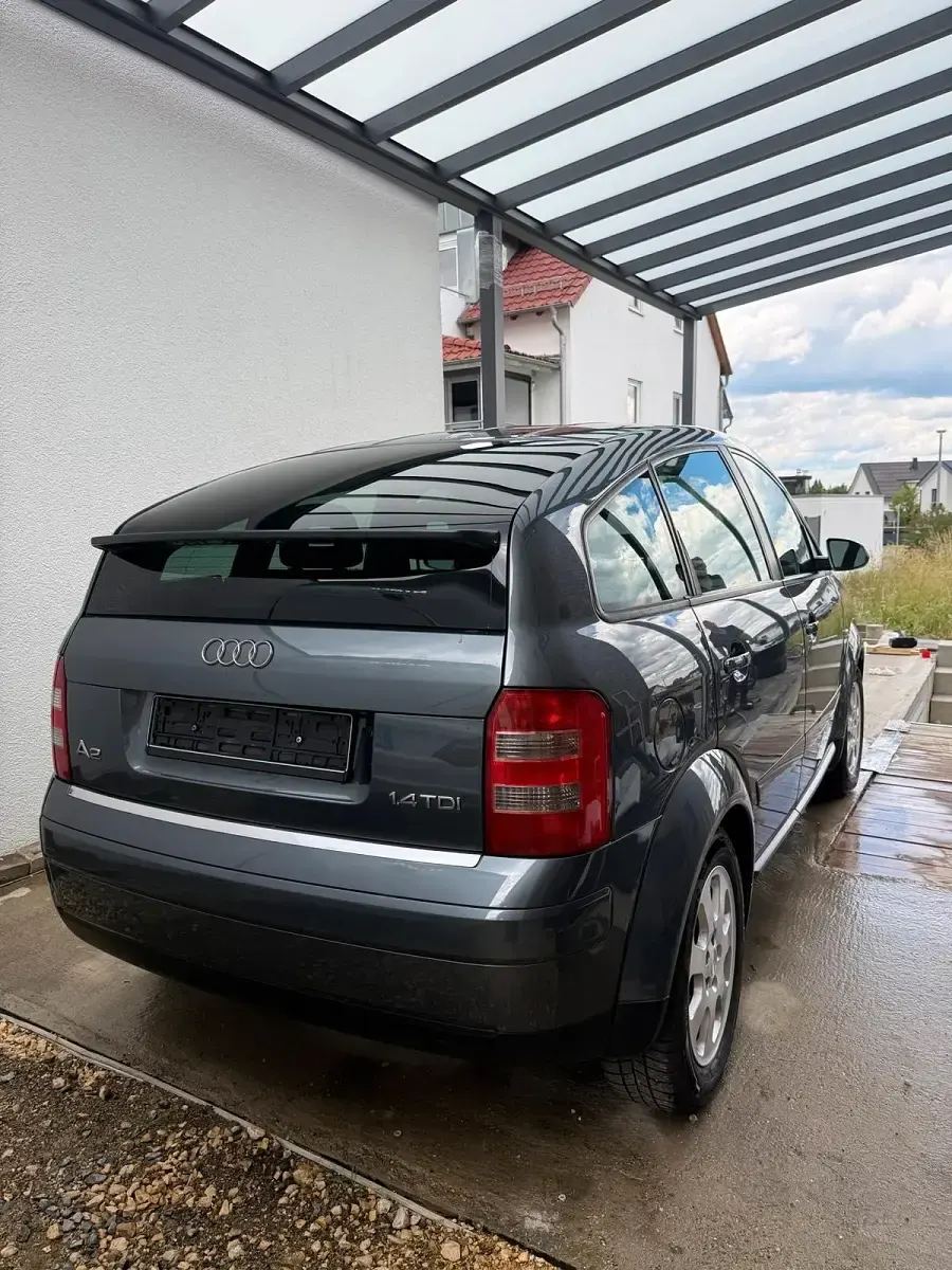 Gebraucht Audi A2 75 PS (55 kW) 2003 Grau Kleinwagen