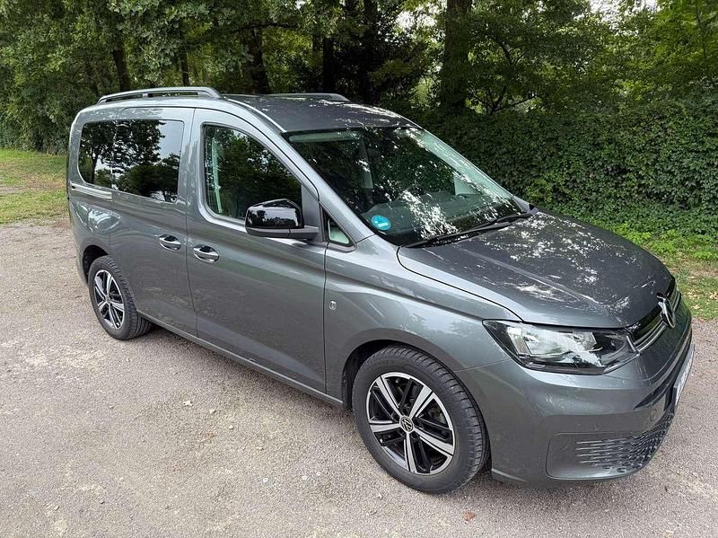 Gebraucht VW Caddy Life 114 PS (83 kW) 2021 Grau Van / Kleinbus