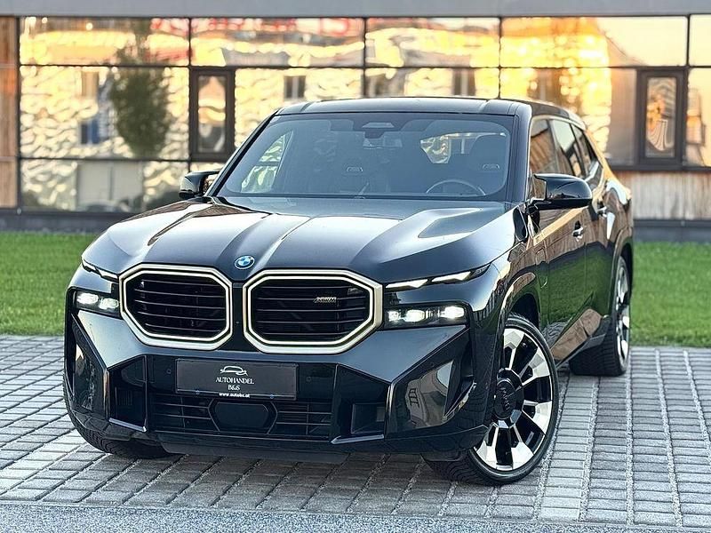 Schwarz Gebraucht 2023 BMW XM Performance SUV | 108.499 € (Fairer Preis) - Bild 1/4