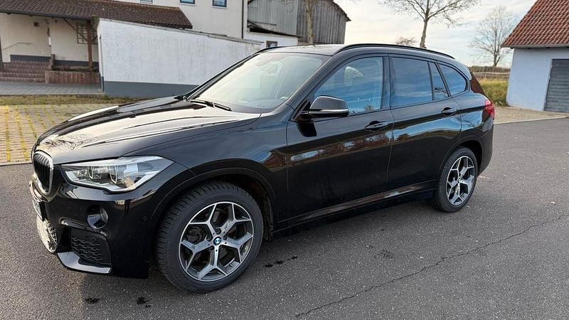 Schwarz Gebraucht 2018 BMW X1 M Sport SUV | 23.700 € (Fairer Preis) - Bild 1/4