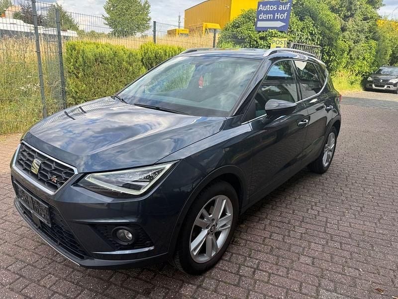 Grau Gebraucht 2019 Seat Arona FR-Line SUV | 14.500 € (Guter Preis) - Bild 1/4