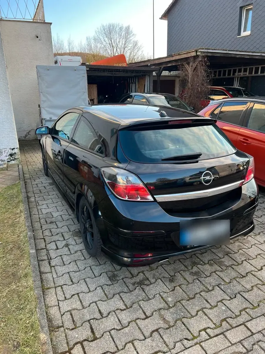 Gebraucht Opel Astra GTC OPC 170 PS (125 kW) 2005 Schwarz Coupé