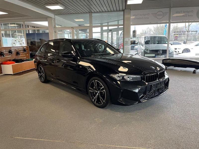 Gebraucht BMW 330 M Sport 245 PS (180 kW) 2025 Schwarz Limousine