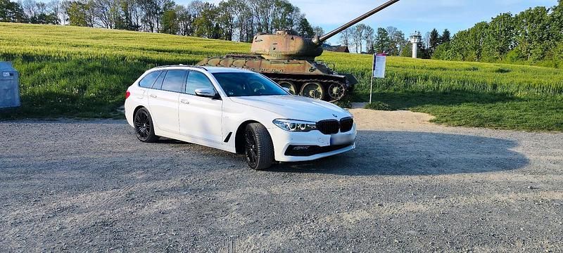Second-hand BMW 520 Shadowline 190 CP (139 kW) 2017 Break