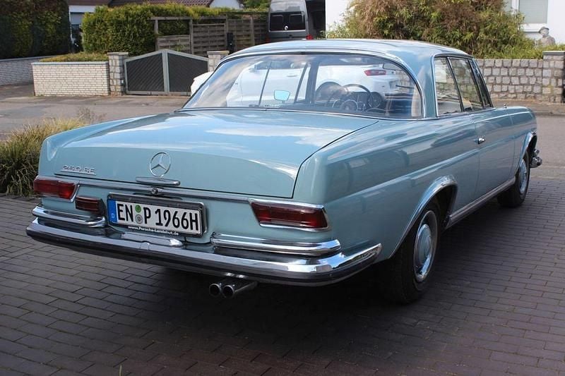 Gebraucht Mercedes W111 SE 150 PS (110 kW) 1966 Grün Coupé