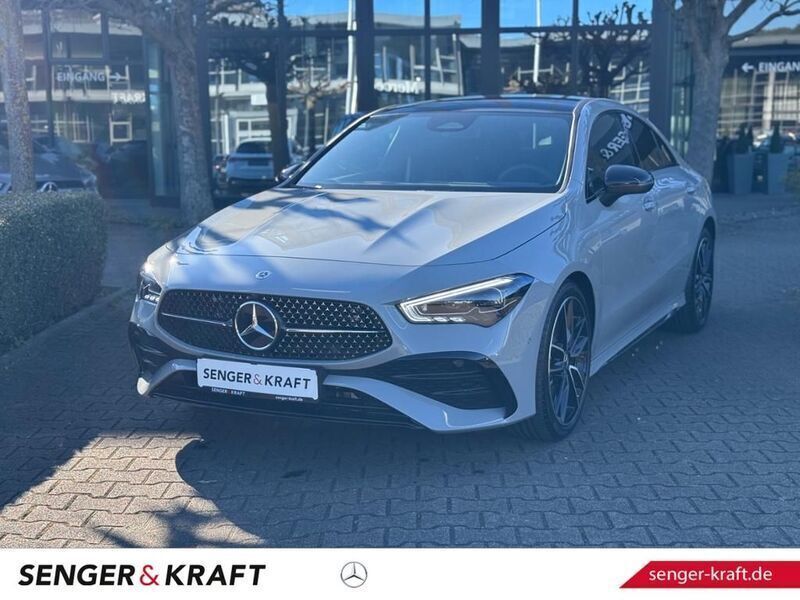 Grau Gebraucht 2025 Mercedes CLA200 Night Coupé | 40.490 € (Etwas zu teuer) - Bild 1/4