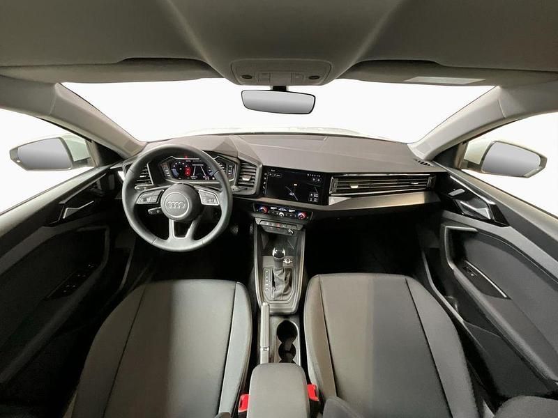 Gebraucht Audi A1 S-Line 116 PS (85 kW) 2025 Weiß SUV
