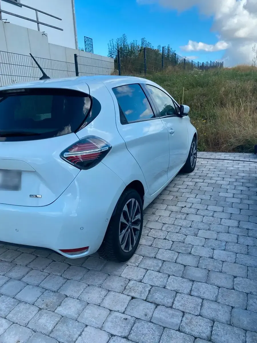 Gebraucht Renault Zoe Intens 99 kW (135 PS) 2020 Weiß Kleinwagen