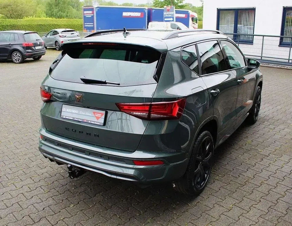 Neu Cupra Ateca 150 PS (110 kW) 2026 Dark forest green SUV