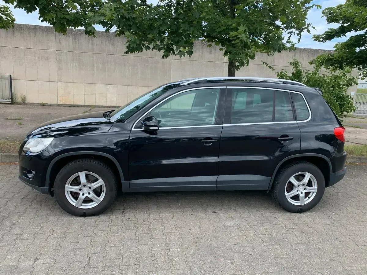 Gebraucht VW Tiguan 110 PS (80 kW) 2009 Schwarz SUV