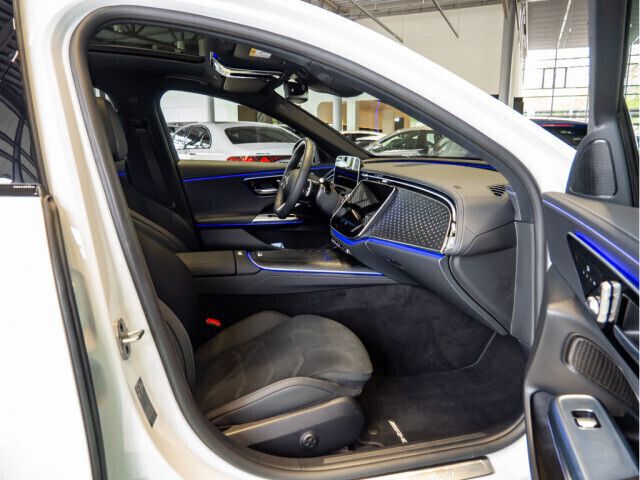 Gebraucht Mercedes E220 Advanced Plus 197 PS (144 kW) 2024 Weiss / opalithweiß (metallic) Kombi