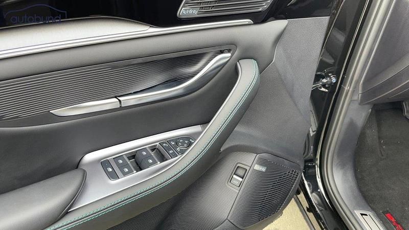 Gebraucht BYD Seal U Design 324 PS (238 kW) 2025 Schwarz SUV