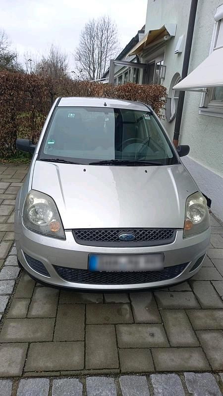 Gebraucht Ford Fiesta 60 PS (44 kW) 2007 Kleinwagen