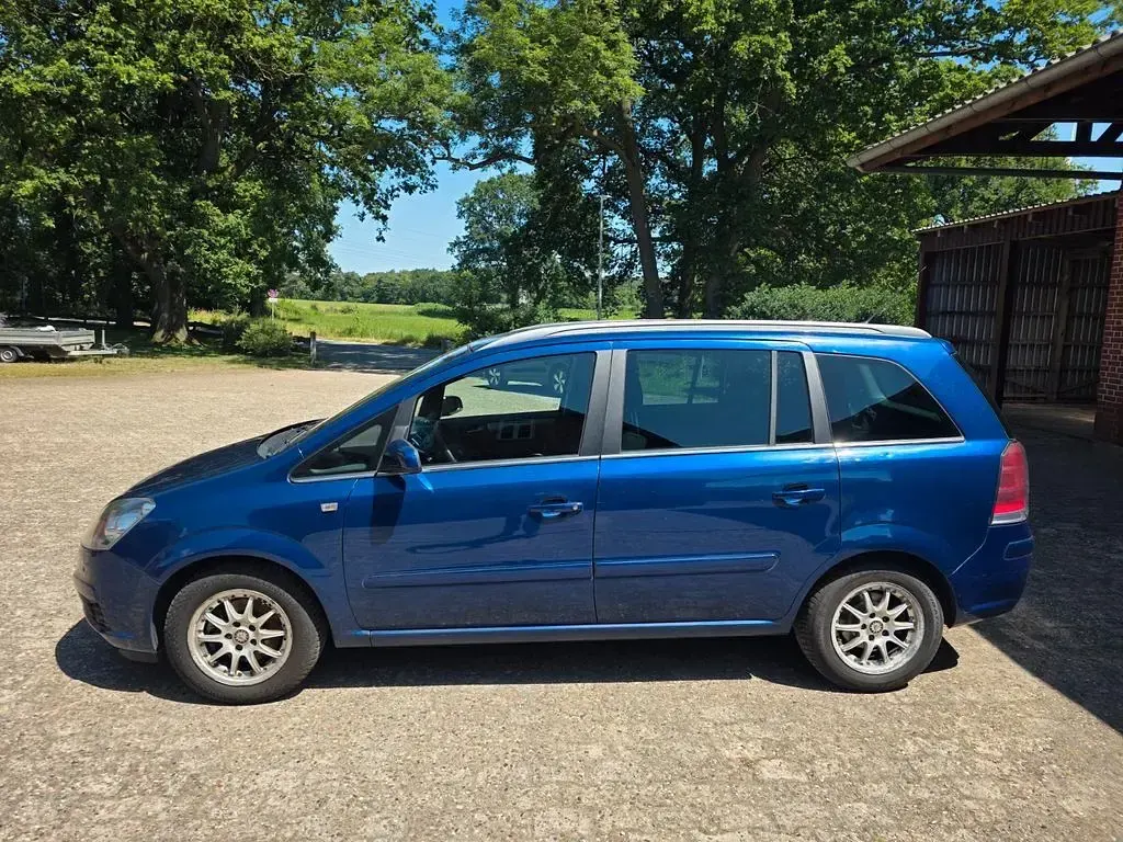 Gebraucht Opel Zafira Sport 140 PS (102 kW) 2006 Blau Van / Kleinbus