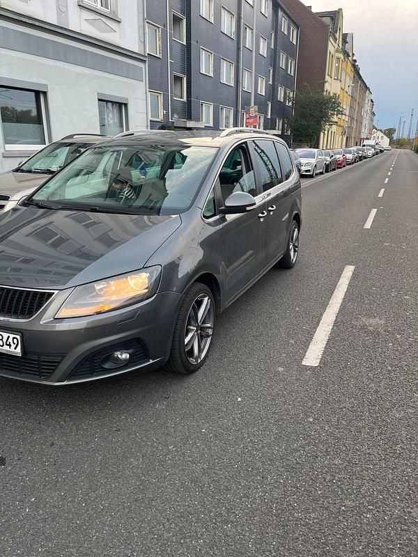 Gebraucht 2012 Seat Alhambra Van / Kleinbus | 7.000 € (Superpreis) - Bild 1/3