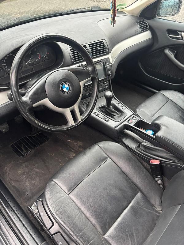 Gebraucht BMW 316 Basis 116 PS (85 kW) 2000 Limousine