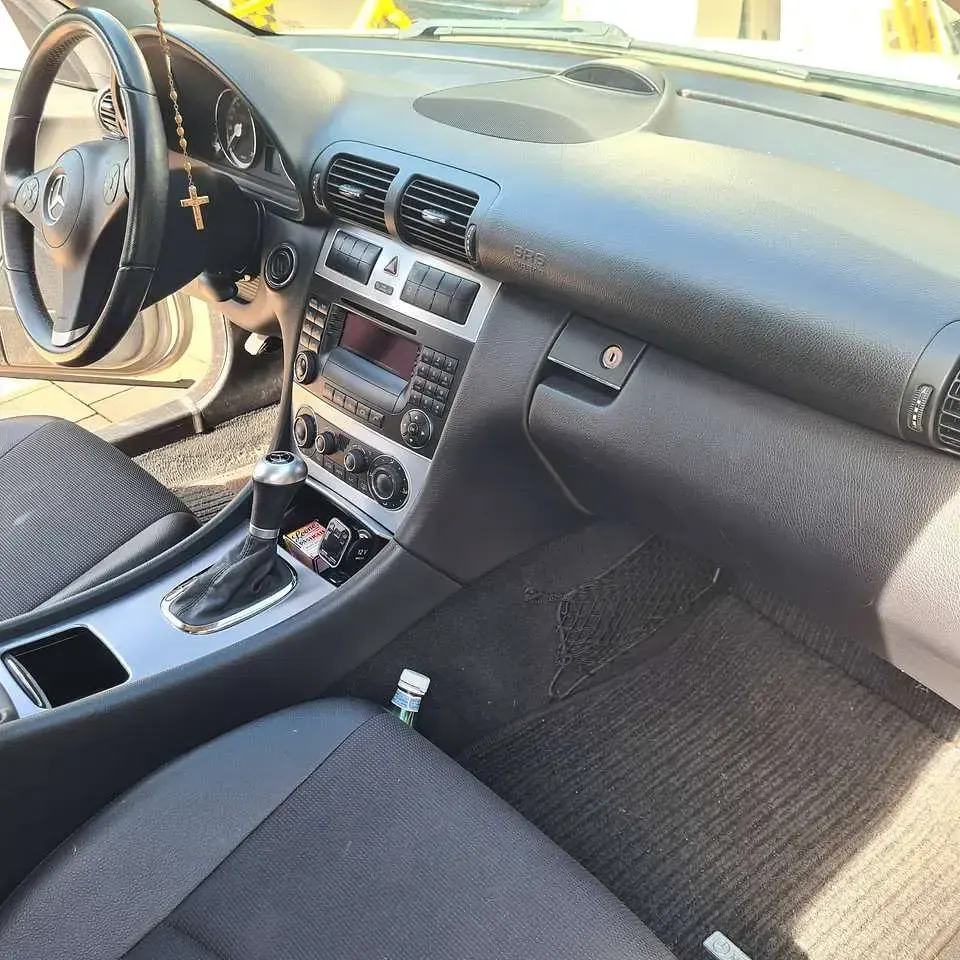 Gebraucht Mercedes CLC200 122 PS (89 kW) 2008 Weiß Coupé