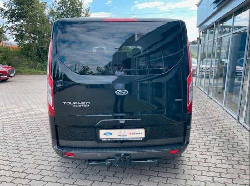 Gebraucht Ford Tourneo Active 170 PS (125 kW) 2023 Schwarz Van / Kleinbus