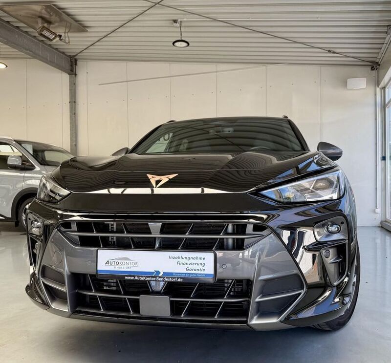 Schwarz Gebraucht 2025 Cupra Terramar VZ SUV | 41.890 € (Superpreis) - Bild 1/4