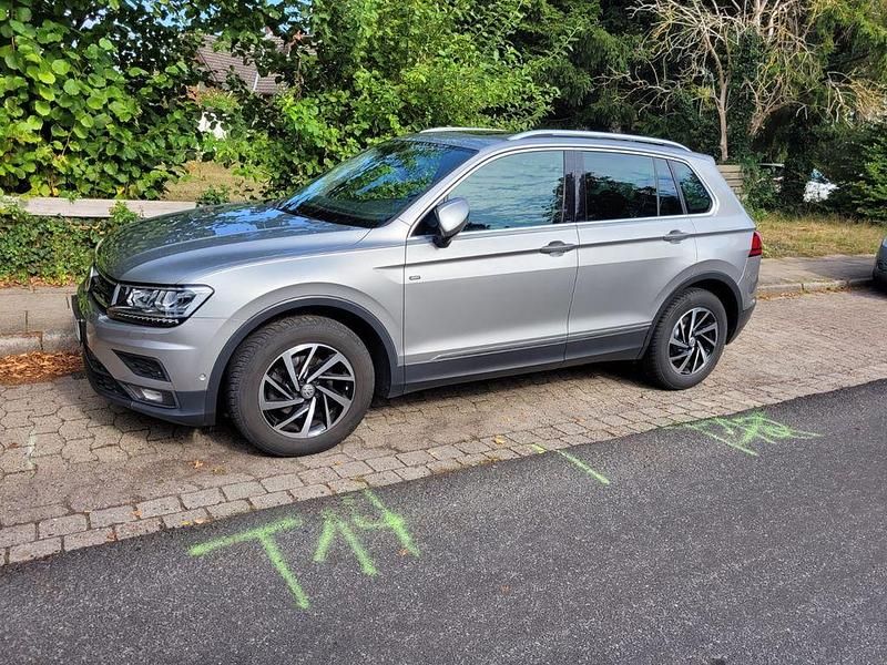 Gebraucht VW Tiguan Join 150 PS (110 kW) 2019 Silber SUV