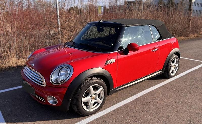 Gebraucht Mini One Cabriolet 90 PS (66 kW) 2009 Rot Cabrio