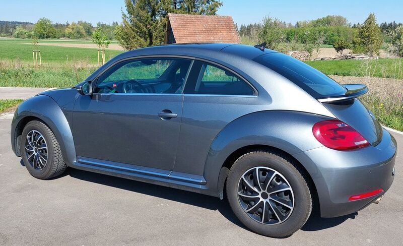 Grau Gebraucht 2013 VW Beetle Limousine | 6.800 € (Guter Preis) - Bild 1/4