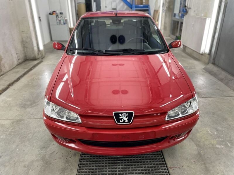 Rot Gebraucht 1999 Peugeot 306 Limousine | 3.100 € (Teuer) - Bild 1/4
