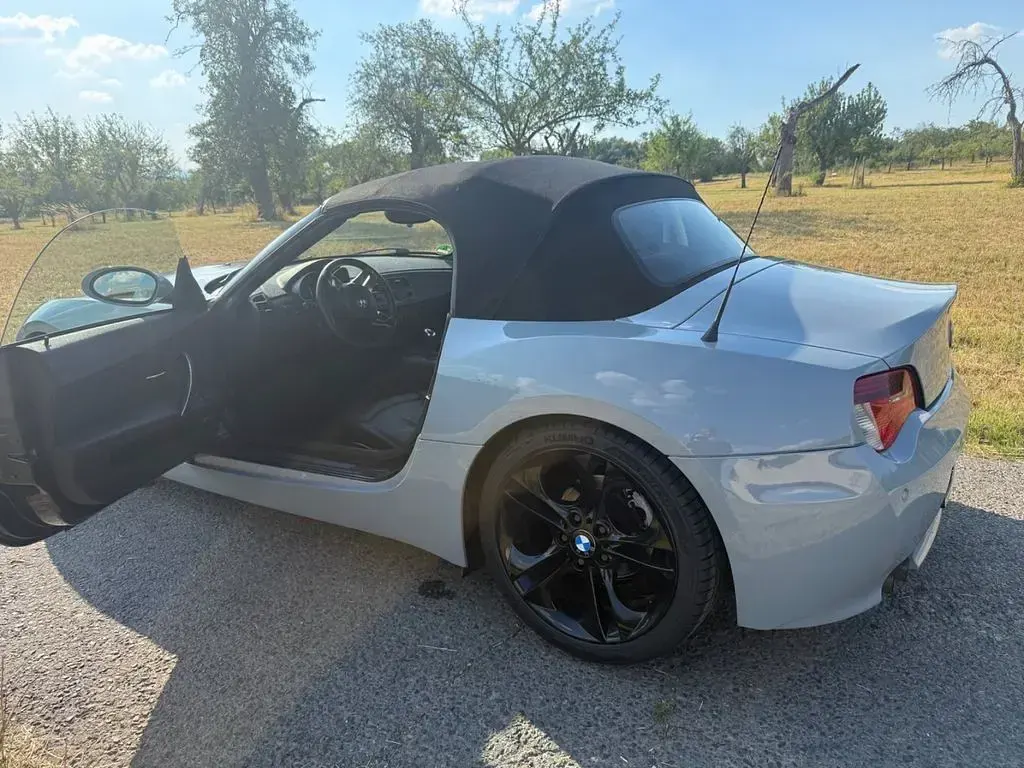 Gebraucht BMW Z4 Performance 177 PS (130 kW) 2007 Grau Cabrio