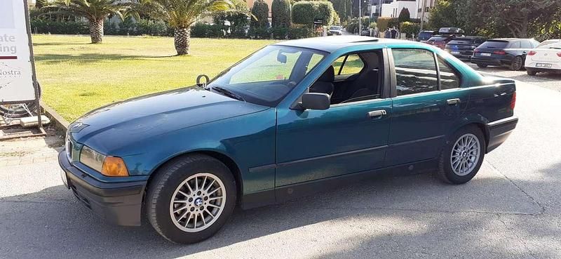 Gebraucht 1993 BMW 325 Limousine | 7.499 € - Bild 1/4