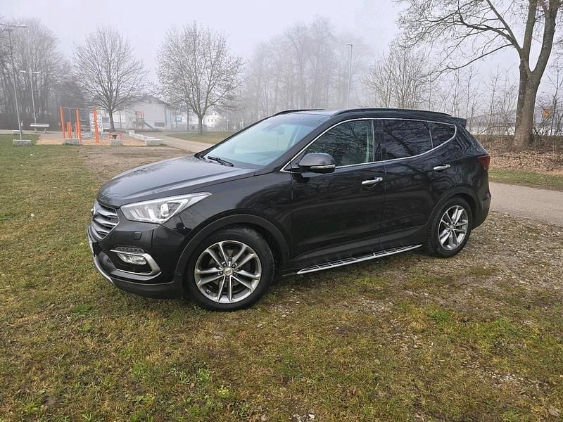 Gebraucht Hyundai Santa Fe 200 PS (147 kW) 2017 Schwarz SUV