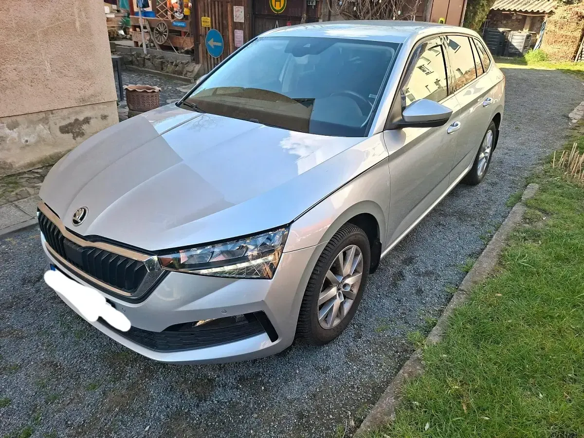 Gebraucht Skoda Scala 116 PS (85 kW) 2021 Silber Kleinwagen