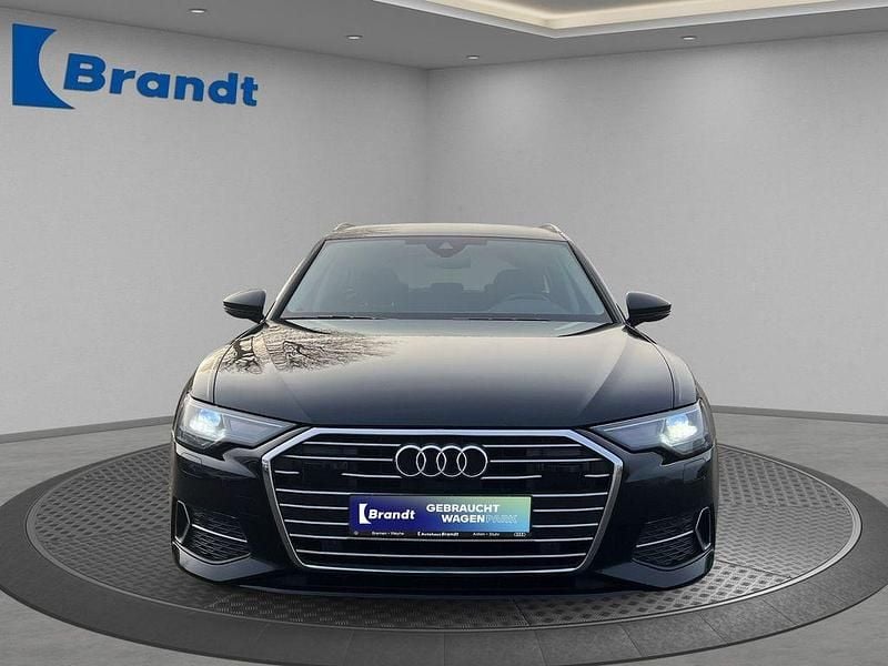 Gebraucht Audi A6 Sport 163 PS (119 kW) 2022 Mythosschwarz metallic (metallic) Kombi